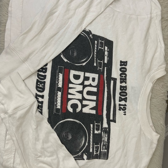 RUN DMC LONG SLEEVE CROP TOP 🖤🤍 - Picture 2 of 3